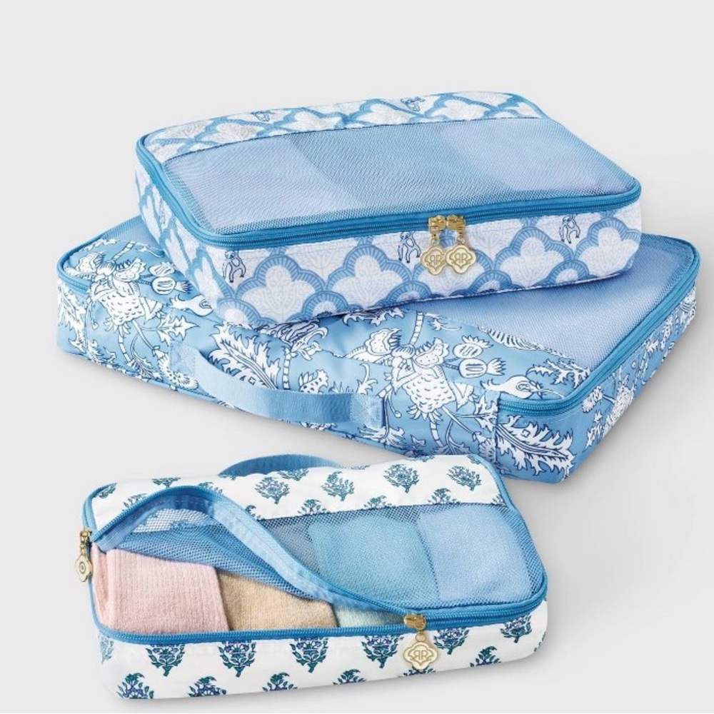 NWT! Roller Rabbit x Target 3 piece Packing Cubes Set, blue print